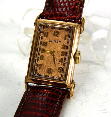 Vintage Men's 17J GRUEN Tank-Rose G.F. Top & Steel Wrist Watch @1940's- RUNS!