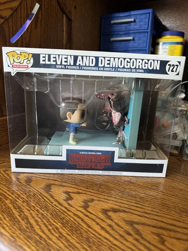 Funko Pop! Moments: Stranger Things - Eleven and Demogorgon #727