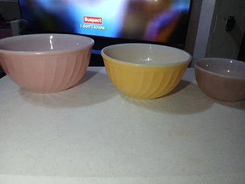Vintage 1950s Fire King Swirl Rainbow Mixing Bowl Set 3 Retro Pink RARE