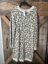 Women’s Maurices Animal Print Sweater Dress Long Sleeve Size Large NWT