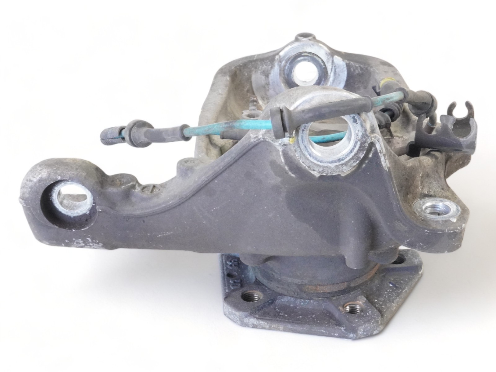 2003 - 2010 Maserati Quattroporte M139 Spindle Knuckle Front Driver Left Lh OEM