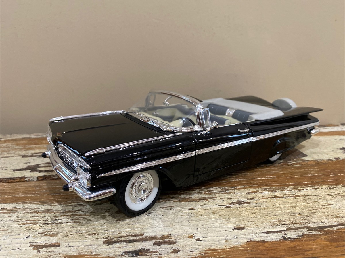 ミニカー RoadSignature 1/18 1959 CHEVROLET IMPALA Road Signature Diecast Toy - 1959 Chevrolet Impala