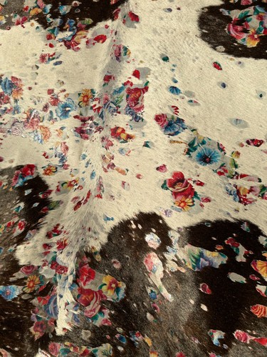 Floral Calfskin Real Hide / Multi-color Acid Washed Calf Hide Size: 41X32 in - Picture 4 of 7