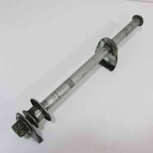 Suzuki GSX 750 F AK1113 EZ:00 Hinterachse hinten C1008