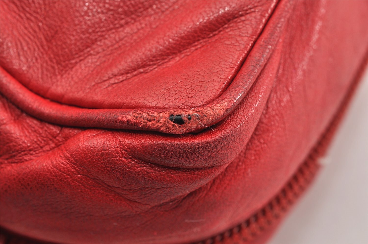 Authentic LOEWE Anagram Vintage Shoulder Cross Body Bag Purse Leather Red 2844H Fire your