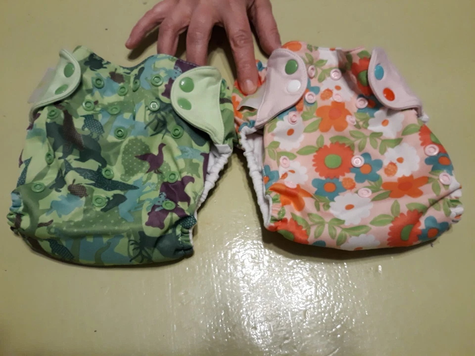 bum genius Washable Hot and Hit Cloth Baby Diaper with Combo 2 Diapers 2 Pads - Image 4 of 4