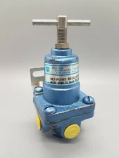 King Engineering Heavy Solid Brass Regulator - Max 300 PSI - 1/4" Ports