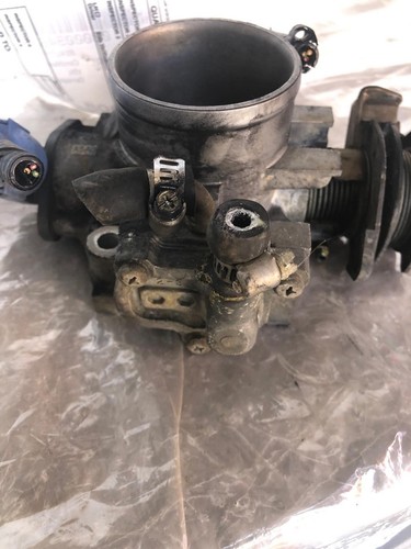 1999 HONDA ACCORD EX 2.3L A/T Fuel Injection Throttle Body Valve Assembly OEM - Picture 4 of 21