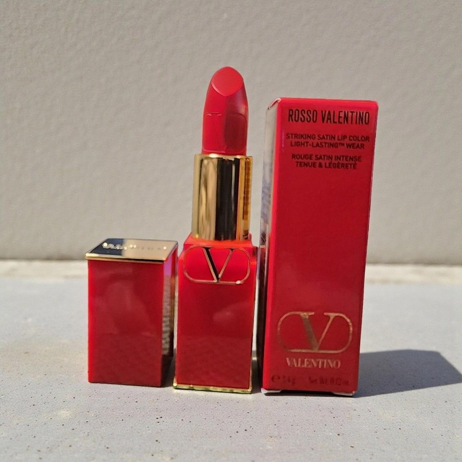 Valentino - Striking Satin Lip Color (Refillable) - Rosso Valentino #72