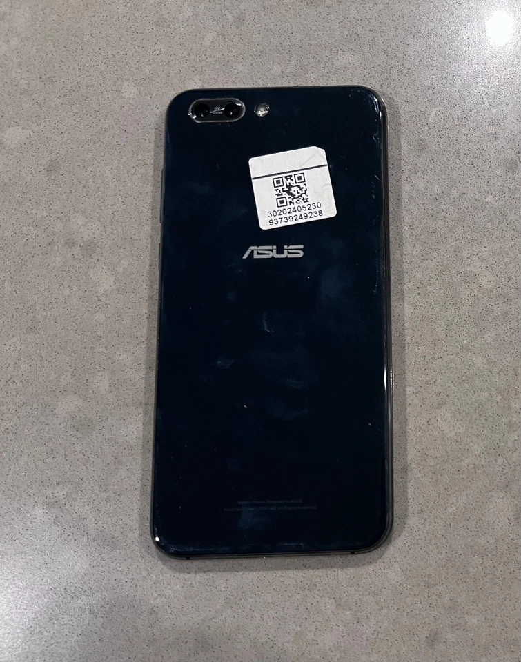 As-is Asus Zenfone 4 - Black (Xfinity Mobile) - Image 3 of 4