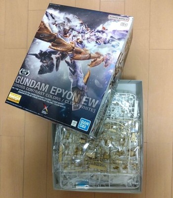 MG 1/100 Gundam Epyon EW Wing Gundam Zero Cross Contrast clear