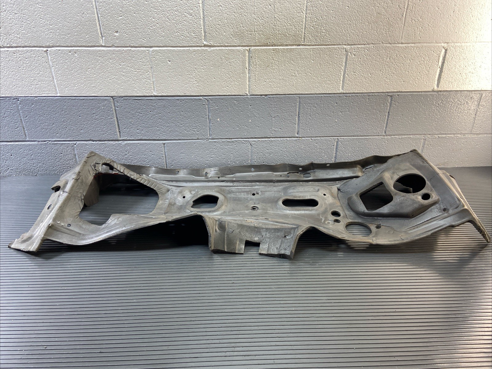 2009-2023 Rolls Royce Dawn RR6 Bulkhead Upper LHD Sound Insulation OEM *NOTE*