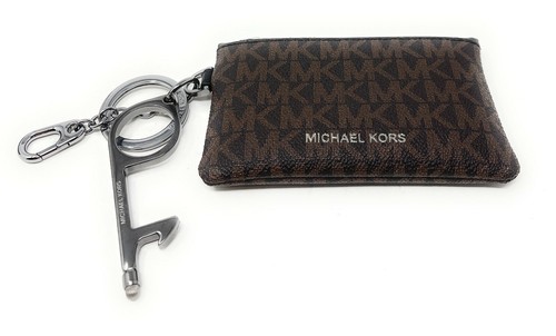 Michael Kors Men’s Logo Pouch and No Touch Keychain Box Set $128 - 第 20/21 張圖片