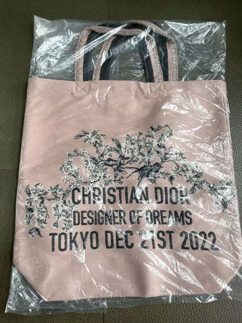 CHRISTIAN DIOR Exhibition tote bag Pink 2022 Designer of Dreams Tokyo