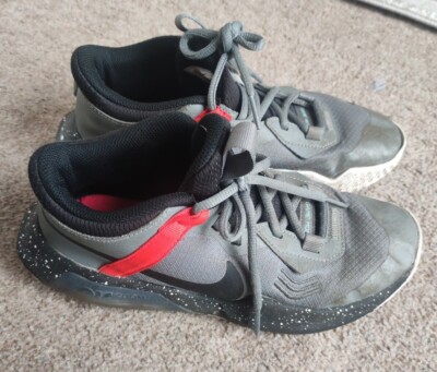Kinder Nike Air Zoom Crossover UK4,5 - Portofrei