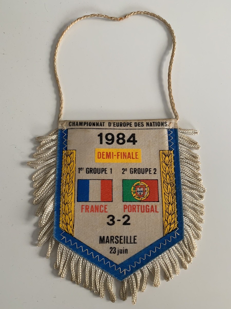 Fanion Vintage Portugal - Coupe D'Europe 1984 - Pennant Banderín Football