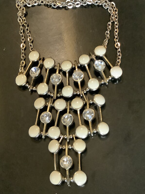 EXPRESS VTG.Rhinestone & Ivory Faceted Dangle Statement in Gold Tone 17  Choker