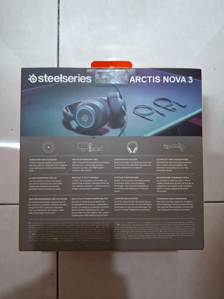 Steelseries Arctis Nova 3 Headset - Image 2 of 4