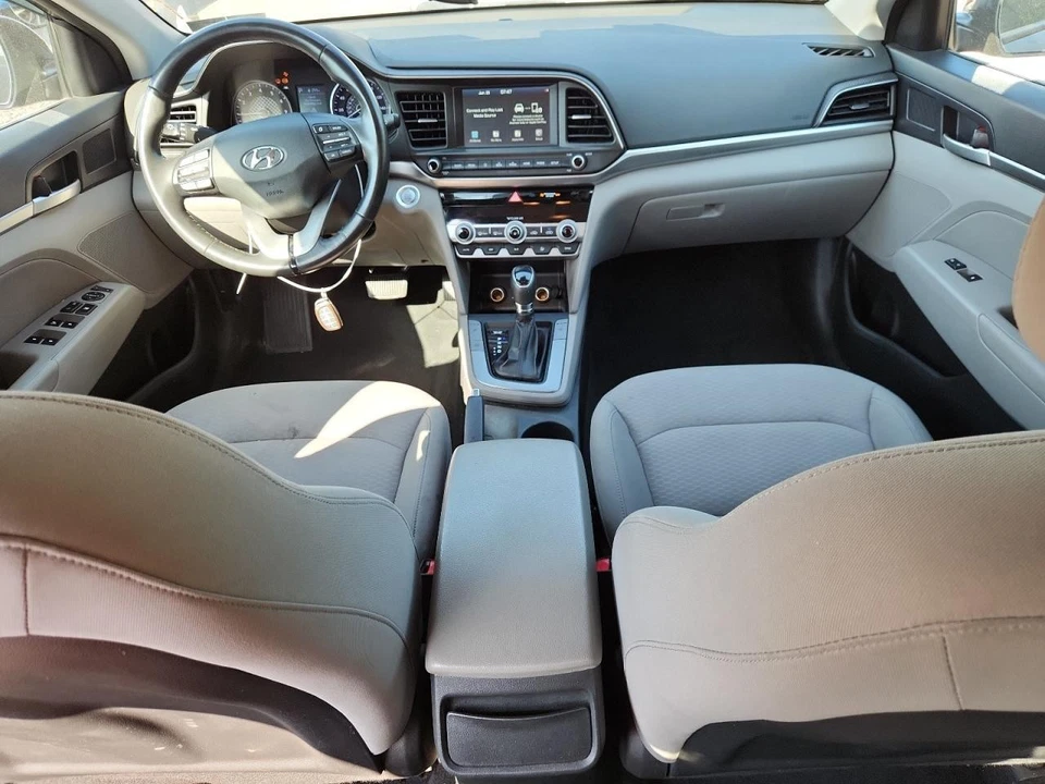 Used Front Upper Center Console fits: 2020 Hyundai Elantra Sedan roof w/sunroof Foto 4 de 4