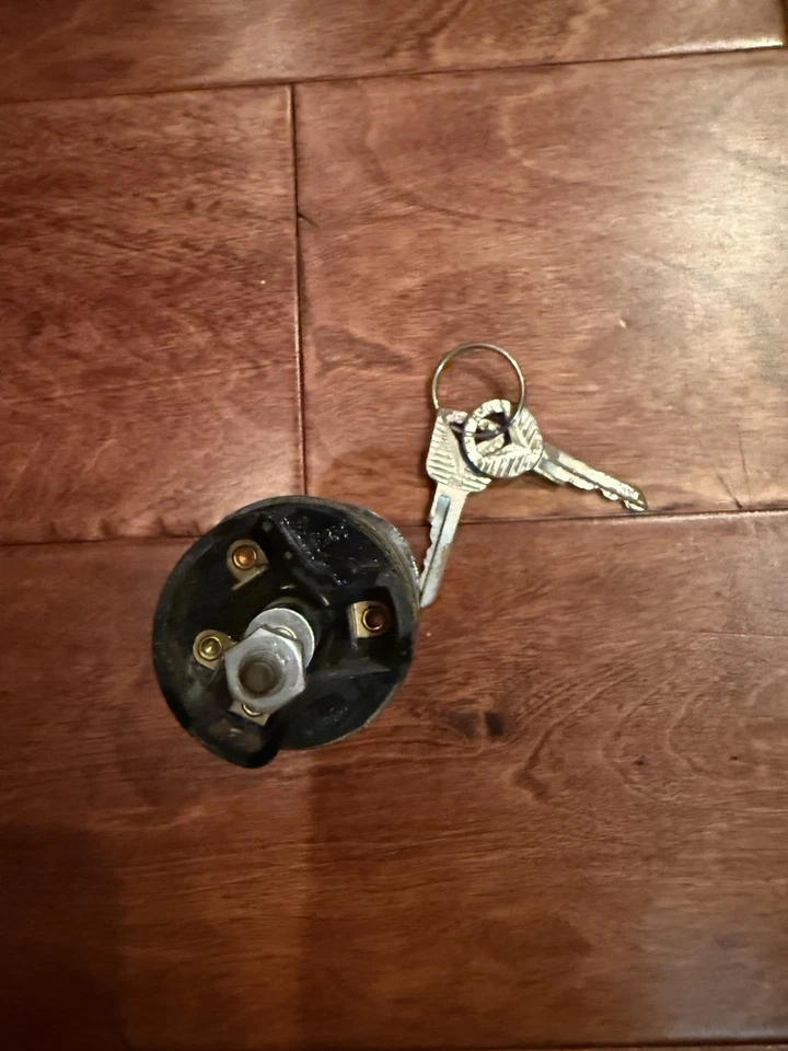 Llave de encendido original Ford Thunderbird 64-66 Foto 3 de 4