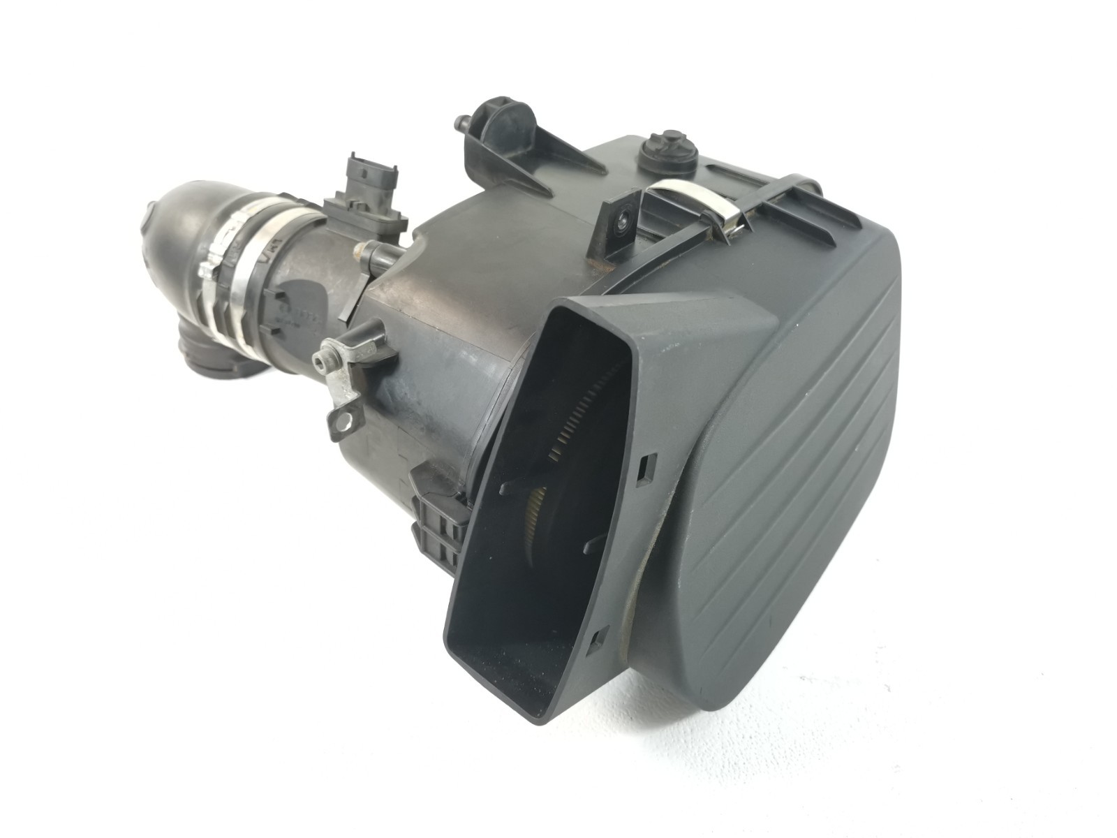 Maserati Ghibli S 3.0 Q4 2014 Right Air Intake Filter Box With AFL 0280218281