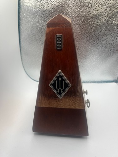 Wittner Vintage Metronome Wind-Up, Mahogany Wood, Made in Germany