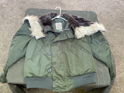 ジャケット・アウター military type N-2B flight bomber jacket Vintage Alpha Industries N-2B Flight Jacket Large Full Zip