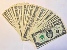 1976 $2 Two Dollar Bill 50th Anniversary Bicentennial Crisp Almost Uncirculated