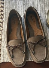 b.o.c Women s Carolann Loafers Size 8