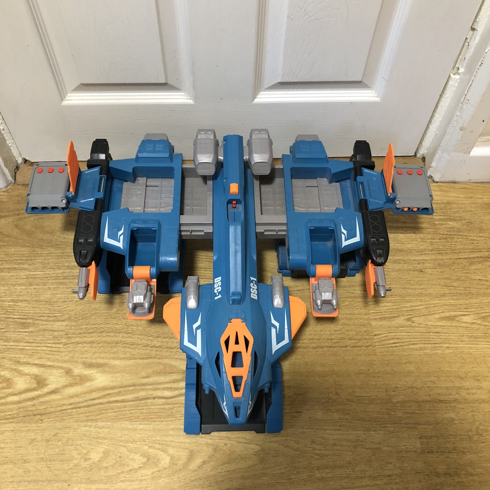 Picture 2 of 12