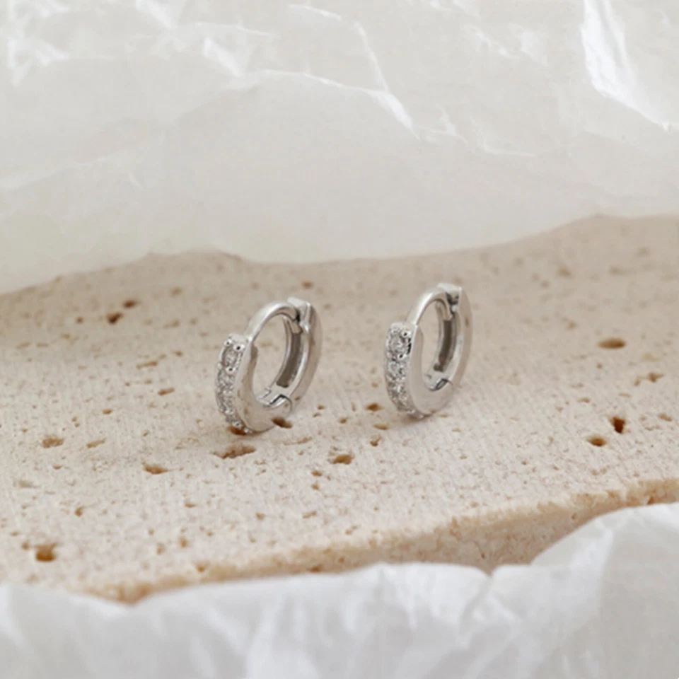 Argento Sterling 6mm Cerchio a Pavé Zirconia Cubica Stretto Con Polsino Eternity - Immagine 3 di 4