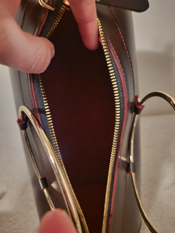 FUTURE GLORY margaux leather duffle crossbody handbag - image 4 of 4