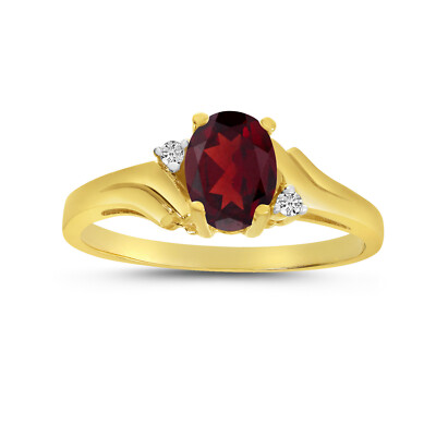Ring 14 Karat Gelbgold ovaler Granat und Diamant