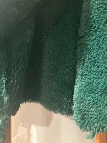 Alice And Olivia Deep Emerald Green Fawn Faux Fur Cropped Jacket NWT So Soft - Picture 10 of 24