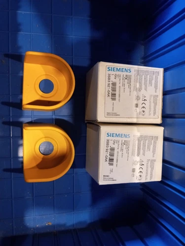 QTY (2) SIEMENS 3SB3 921-0AK YELLOW PROTECTIVE COLLAR