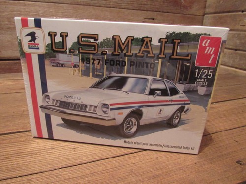 AMT U.S. MAIL 1977 FORD PINTO Model Car Kit - NEW SEALED! - Picture 2 of 5