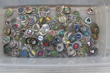 BATCH 16 ASSORTED LOGO GOLF BALL MAGNETIC COIN MARKERS BRASS SILVER COLOR SPLASH