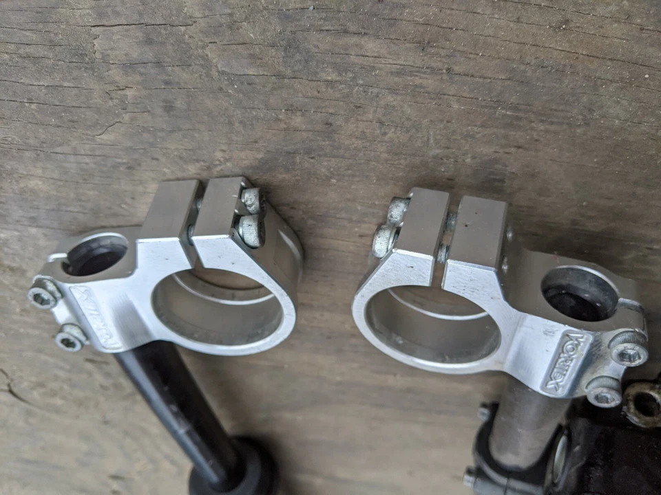 Clip-ons Vortex 7 grados negro 43 mm CL0043K Foto 4 de 4