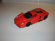 NICE 1/24 Maisto Ferrari ENZO Super Sports Car RARE Red w/ Black Rims Free SHIP