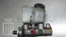 Maître-cylindre de frein Mazda 323