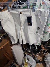 Lee Regular Fit Mid Rise White Shorts Size 18 Brand New-SHORTS