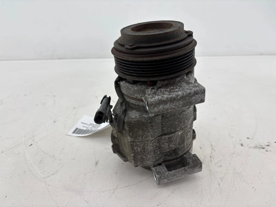 2003-2010 Chevrolet Silverado 1500 A/C Air Compressor OEM - Image 3 of 4