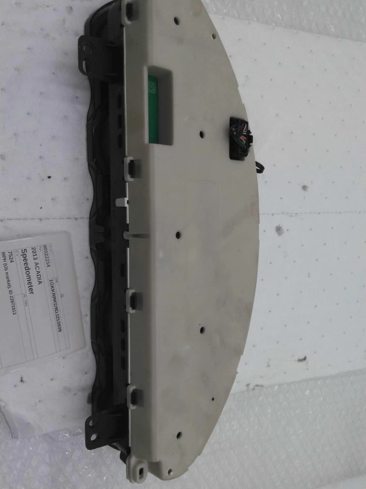 2013 GMC Acadia Speedometer Gauge White OEM 22971813 - Used, Scuffs - Image 2 of 4