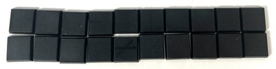 Vtg 1999 Game Workshop Warhammer Fantasy Square Figure Base Lot of 20 3/4 in 40K