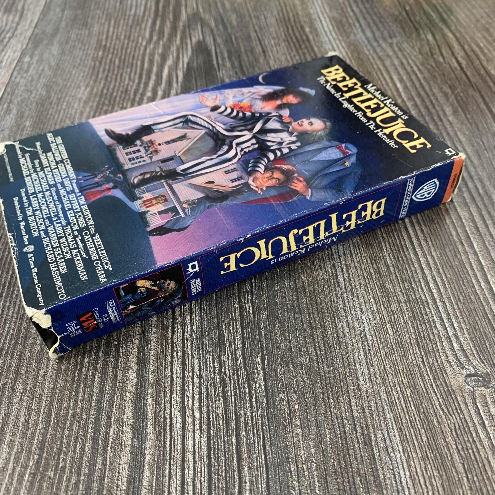 Beetlejuice VHS Tape 1988 Film Michael Keaton Tim Burton Warner Home Video Movie