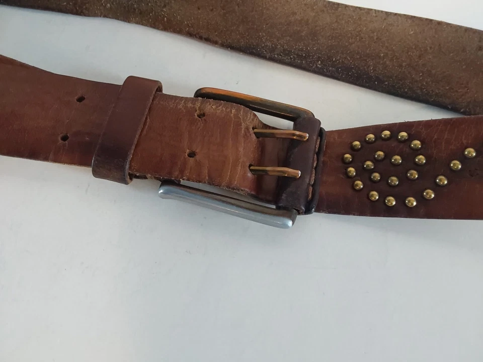 Cinturón de cuero occidental vintage diseño de tachuelas de cobre hebilla de doble lengua 38" de largo Foto 3 de 4