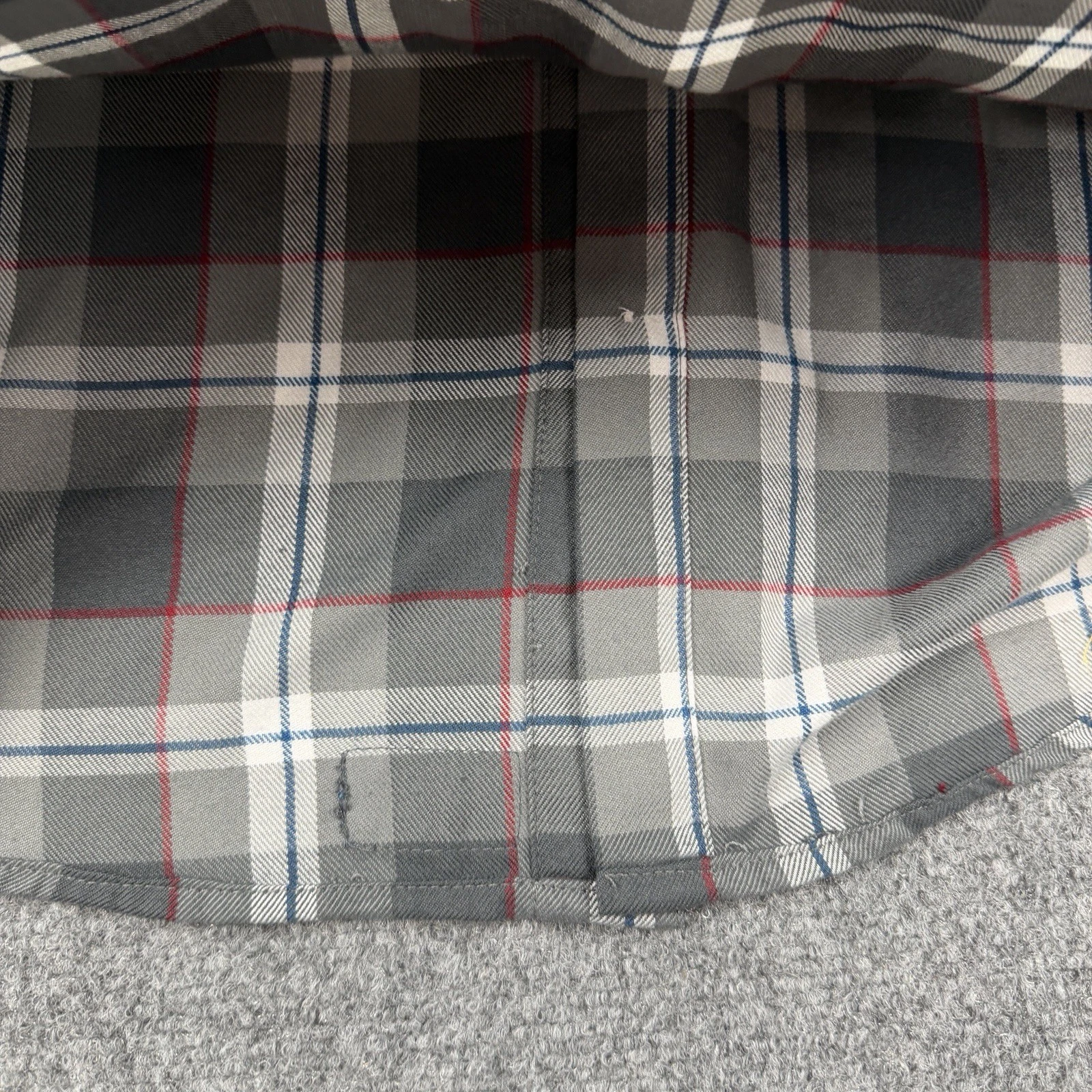 Born Scum Count Me Out Flannel Shirt Mens Small Gray Plaid Long Sleeve - product detail image 16
