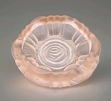 VTG Depression Glass Pink Frosted Satin Cigar Ashtray Rise Floral Design 6¾"