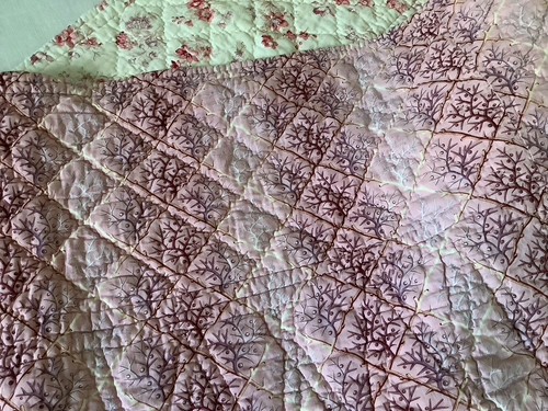 Antique French Quilt 19th Century 3 Rare Prints Pink Ombré 61" x 69" - Picture 13 of 17