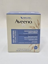 NEW IN BOX, NATURAL OATMEAL AVEENO SOOTHING BATH TREATMENT, 8 PACKETS 